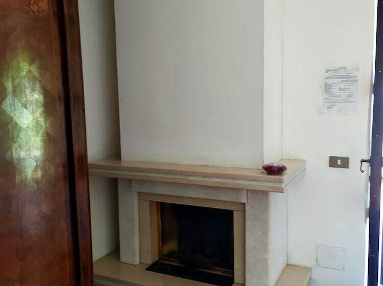 בית מלון כפרי Bioagriturismo Olistico Valtidone Verde