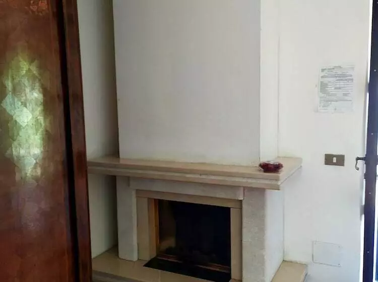 田舎風ホテル Bioagriturismo Olistico Valtidone Verde