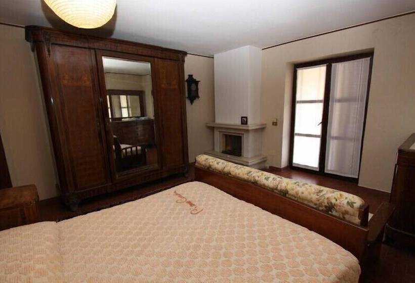 בית מלון כפרי Bioagriturismo Olistico Valtidone Verde