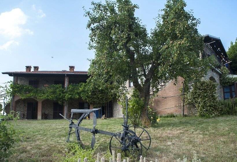 בית מלון כפרי Bioagriturismo Olistico Valtidone Verde