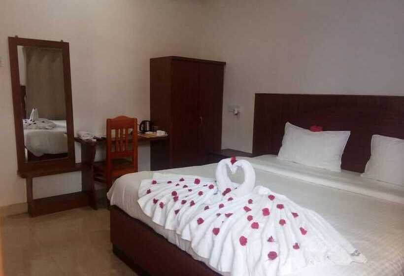 Hotel Sarthak Residency