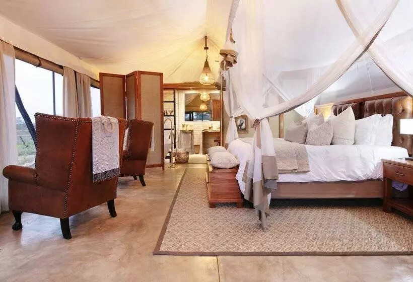 Hotelli Thabamati Luxury Tented Camp