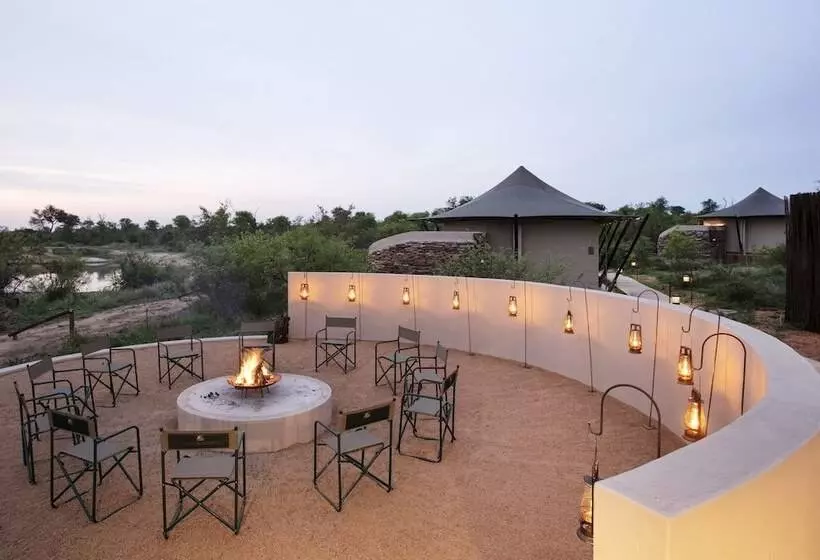 Hotelli Thabamati Luxury Tented Camp