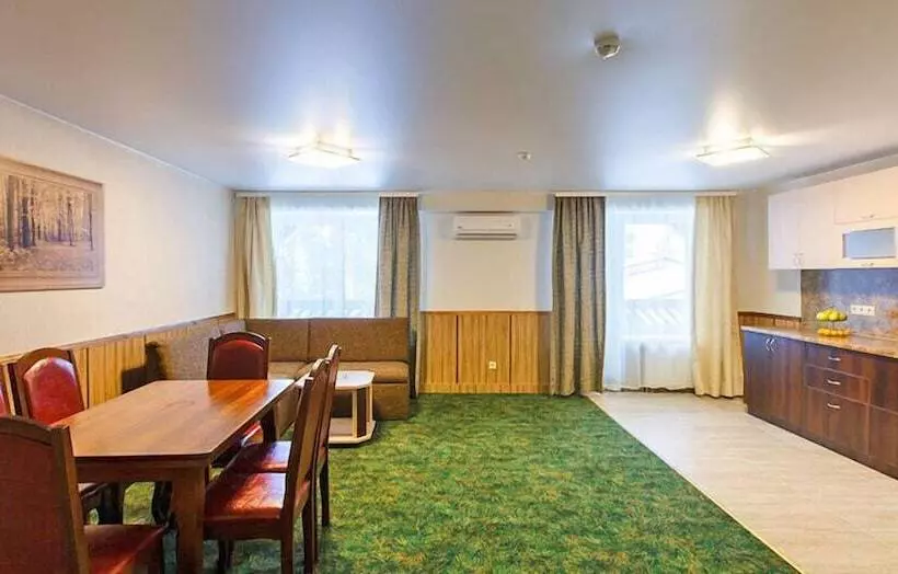 Hotelli Yahonty Tarusa