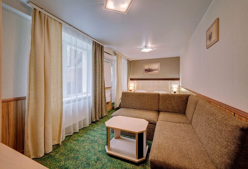 בית מלון כפרי Yahonty Tarusa