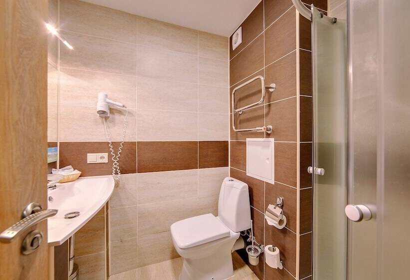 בית מלון כפרי Yahonty Tarusa