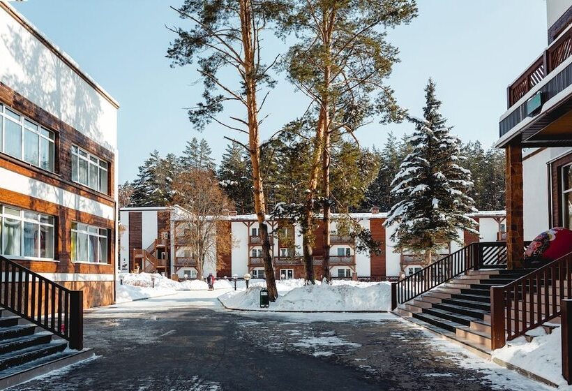 בית מלון כפרי Yahonty Tarusa