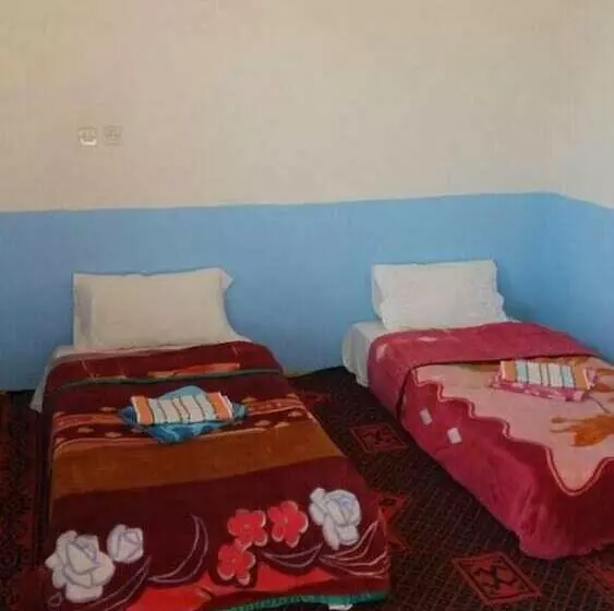 پانسیون Camping Les Palmeraies