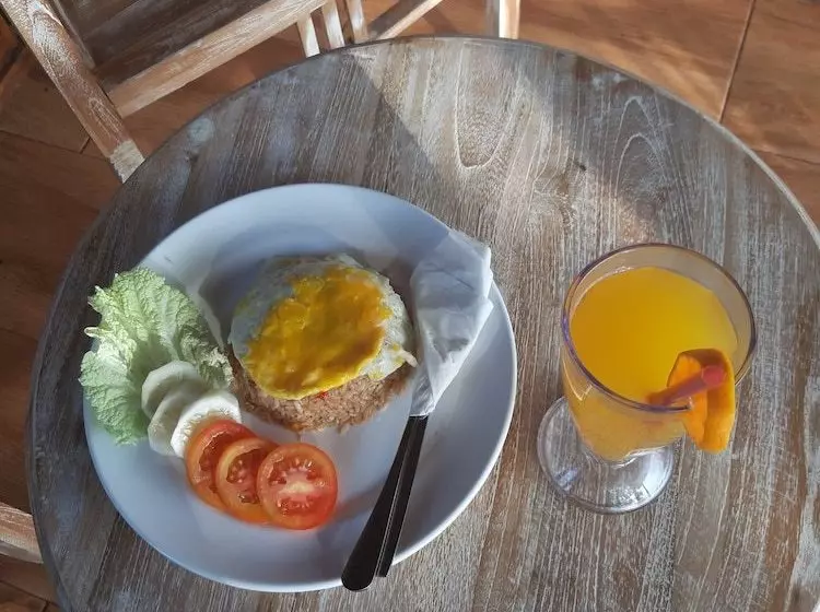 ペンション Kkorok Hill Cottage