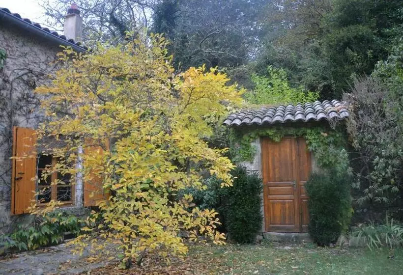 Pension  Le Couvent Côté Jardin