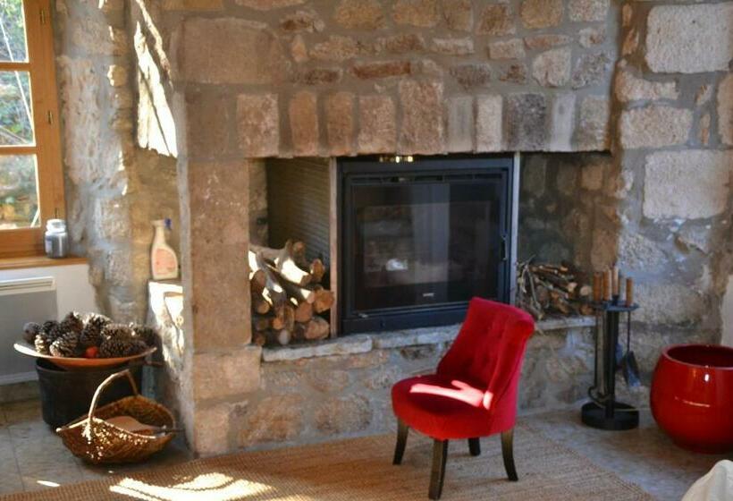 פנסיון Le Couvent Côté Jardin