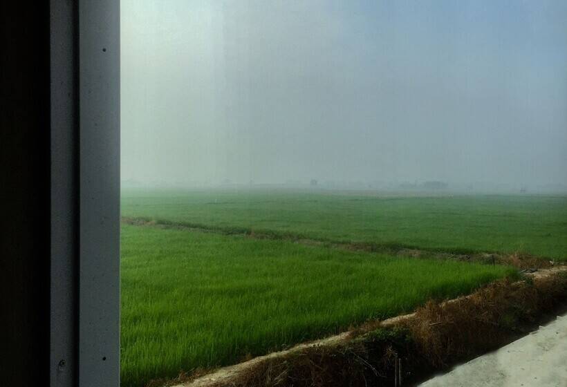 ペンション Rim Thung Mae La Resort