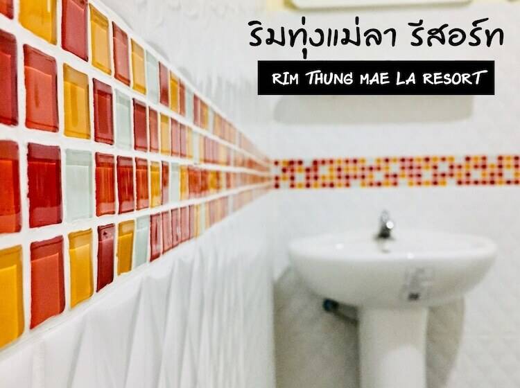ペンション Rim Thung Mae La Resort