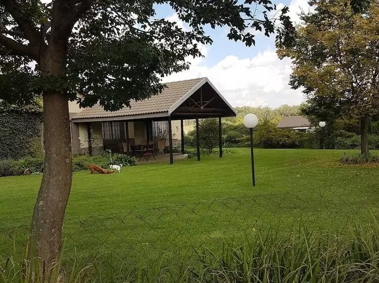 Majatalo Stoneybrooke Farm