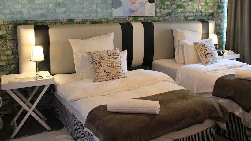 פנסיון Stoneybrooke Farm