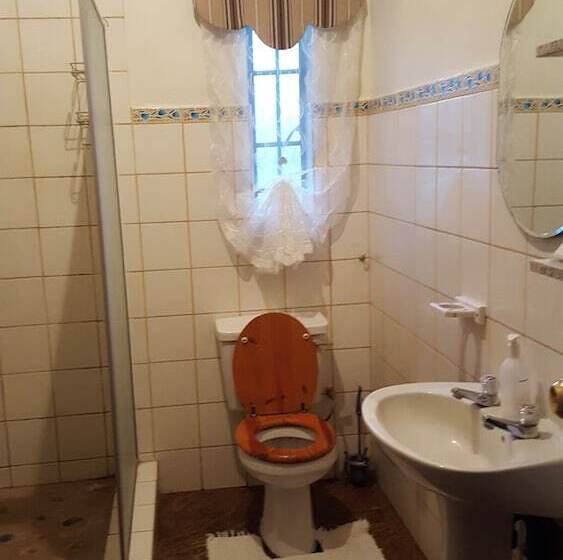 פנסיון Stoneybrooke Farm