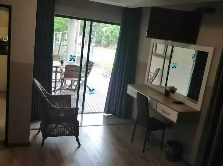 ペンション Thames Guest House