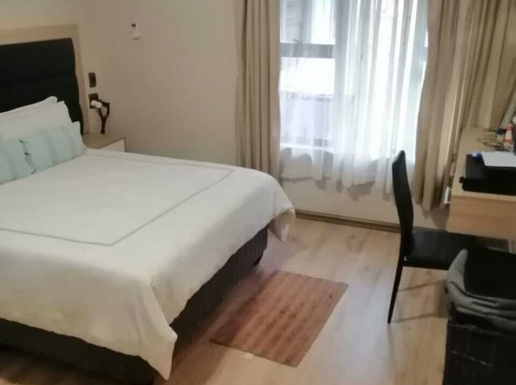 膳宿费 Thames Guest House