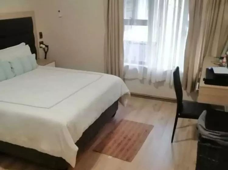 ペンション Thames Guest House