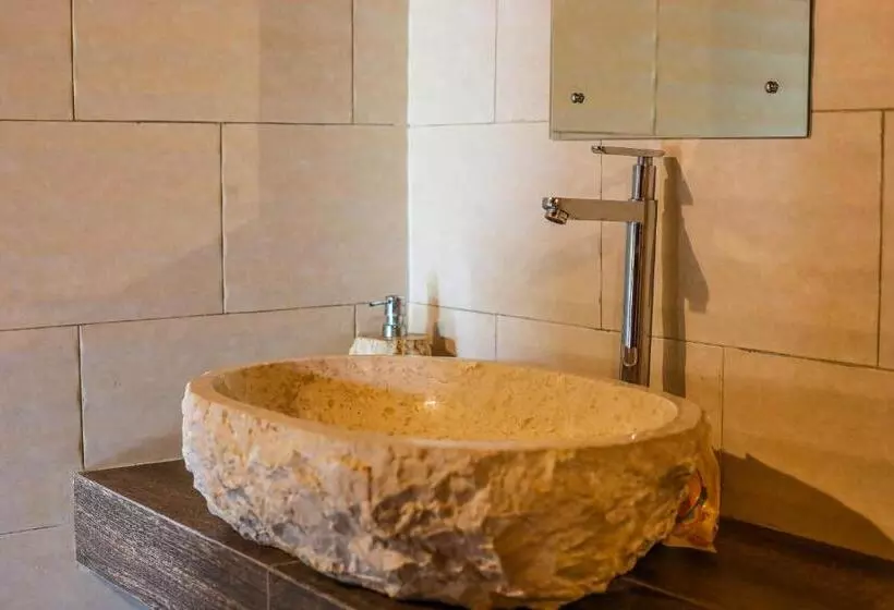 Majatalo The Tukad Gepuh Cottage And Resto