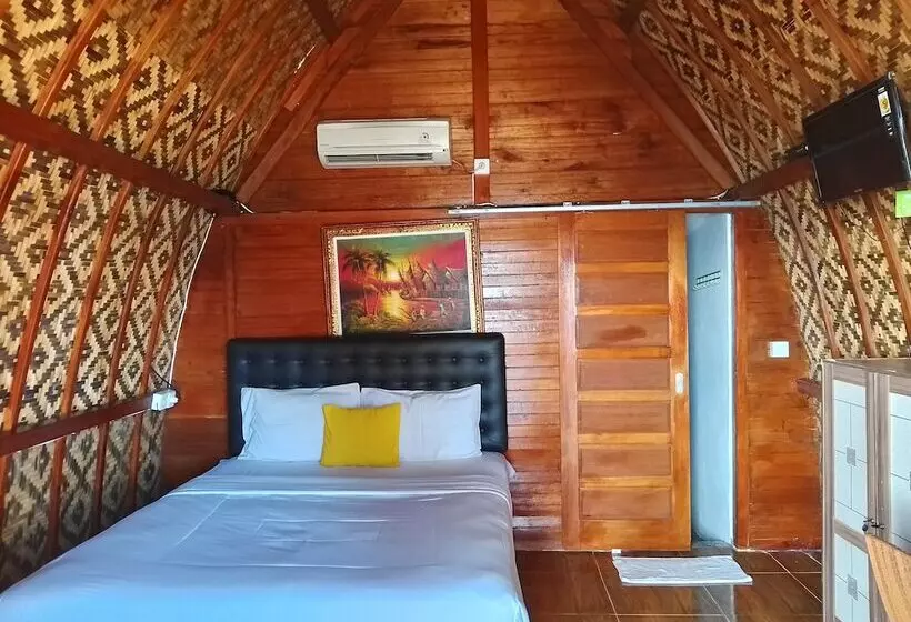 Road Beach Homestay
