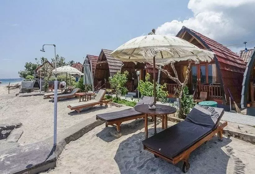 Road Beach Homestay
