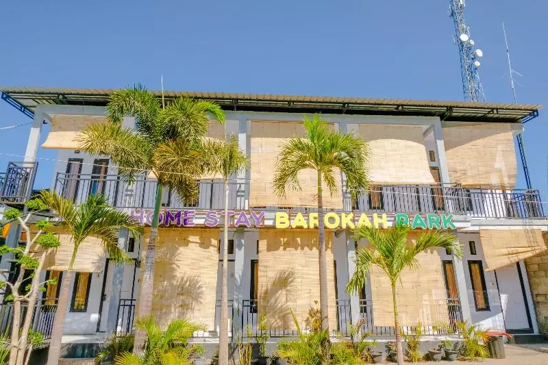 ユースホステル Spot On 1958 Asembagus Family