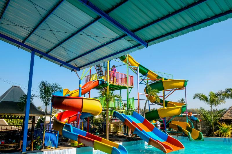 Szálló Spot On 1958 Asembagus Family