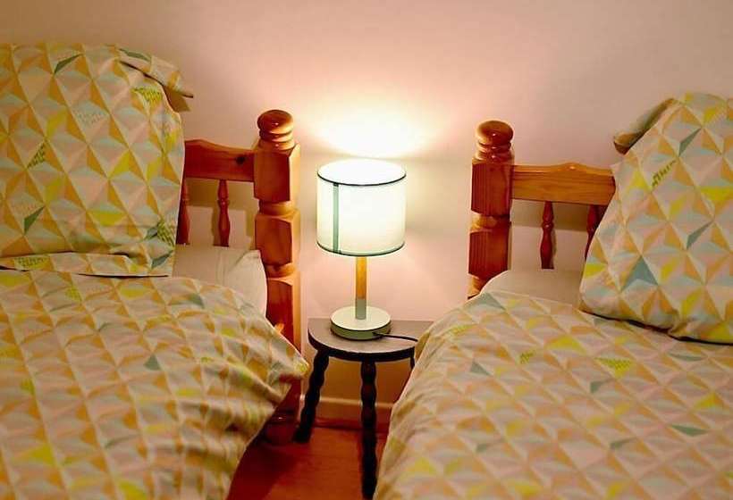 A Deux Pas Du Rhône