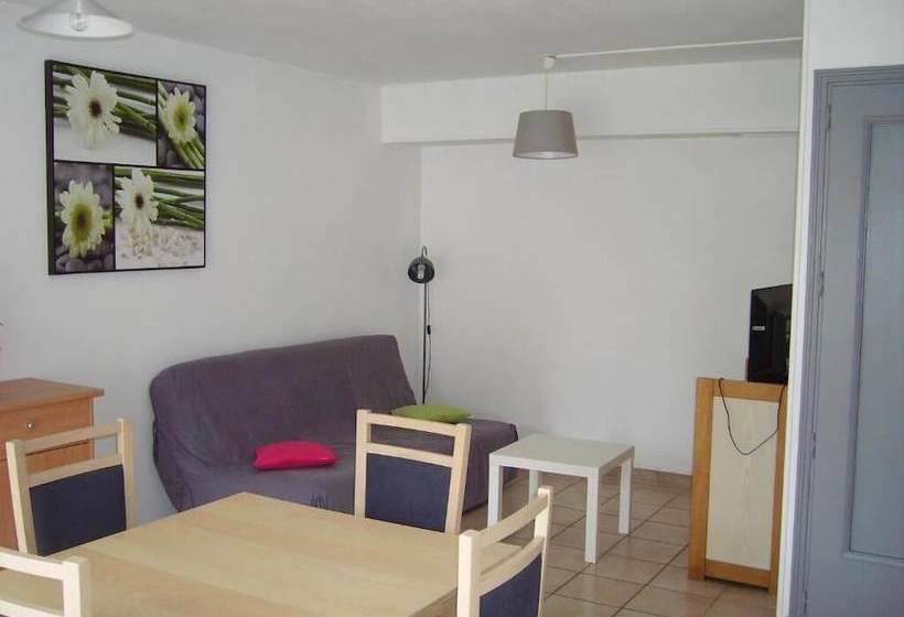 A Deux Pas Du Rhône