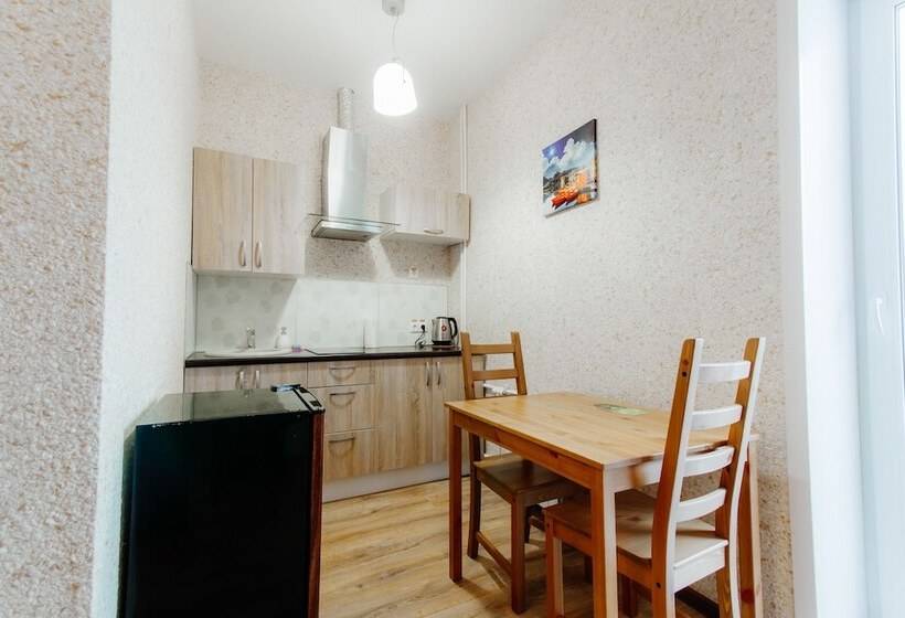 Apart Hotel Schastye