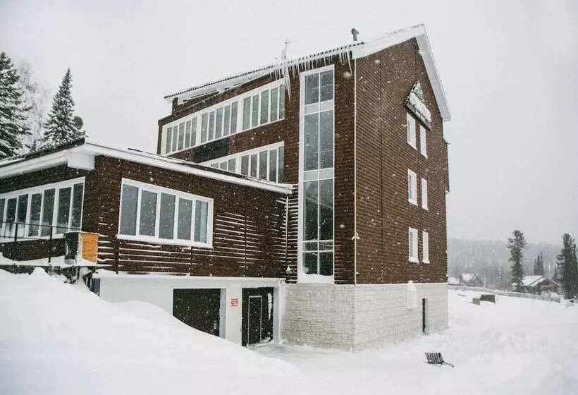Apart Hotel Schastye