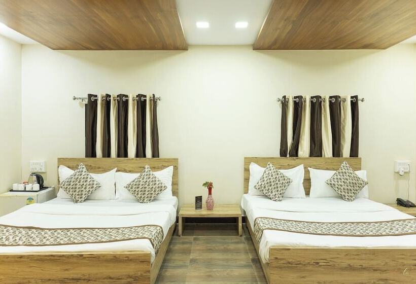 Daksh Resort And Amusement Park