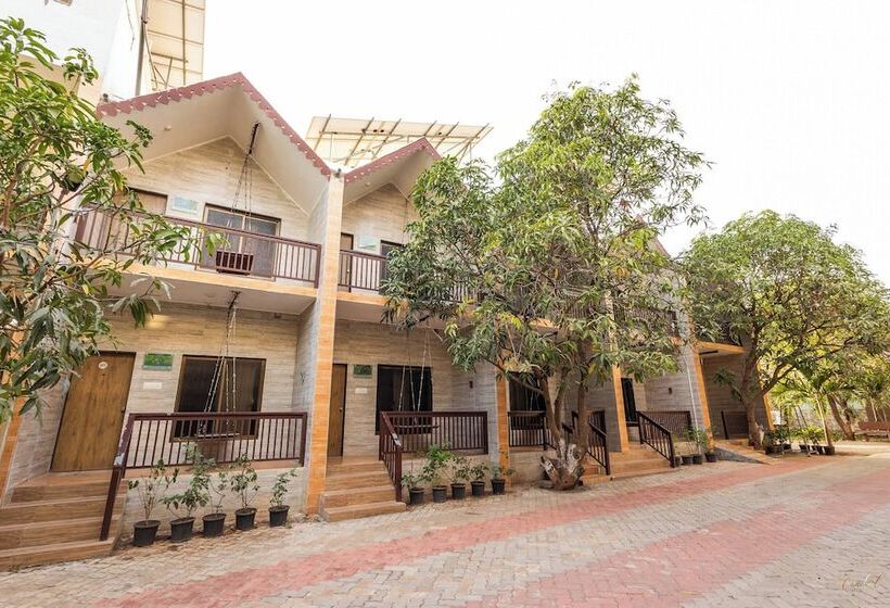 Daksh Resort And Amusement Park