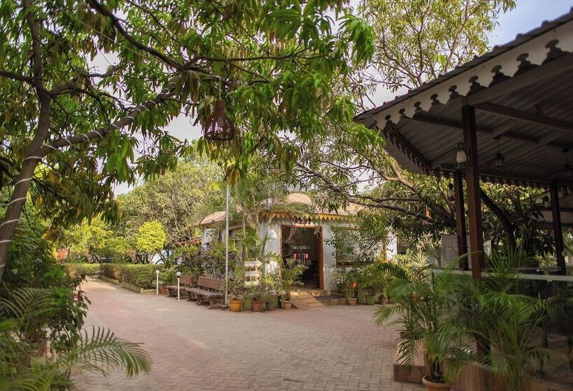 Daksh Resort And Amusement Park