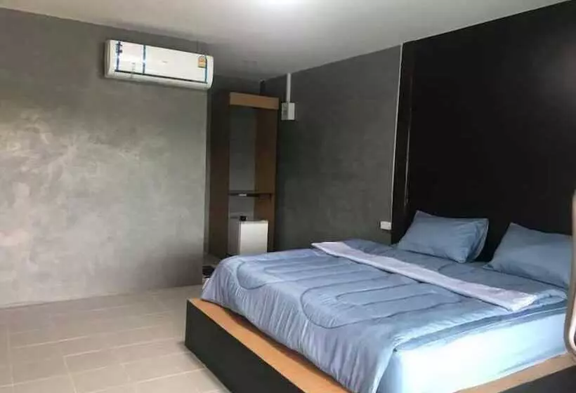 Hotelli Baan Bangwua Resort