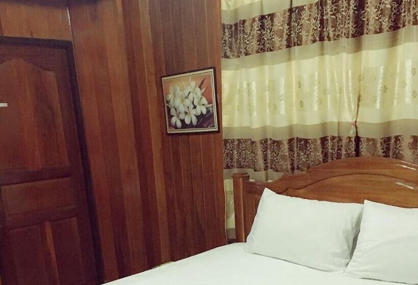 בית מלון כפרי Baan Bangwua Resort