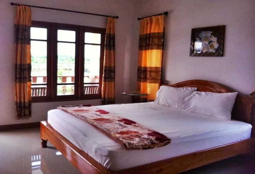 בית מלון כפרי Baan Bangwua Resort