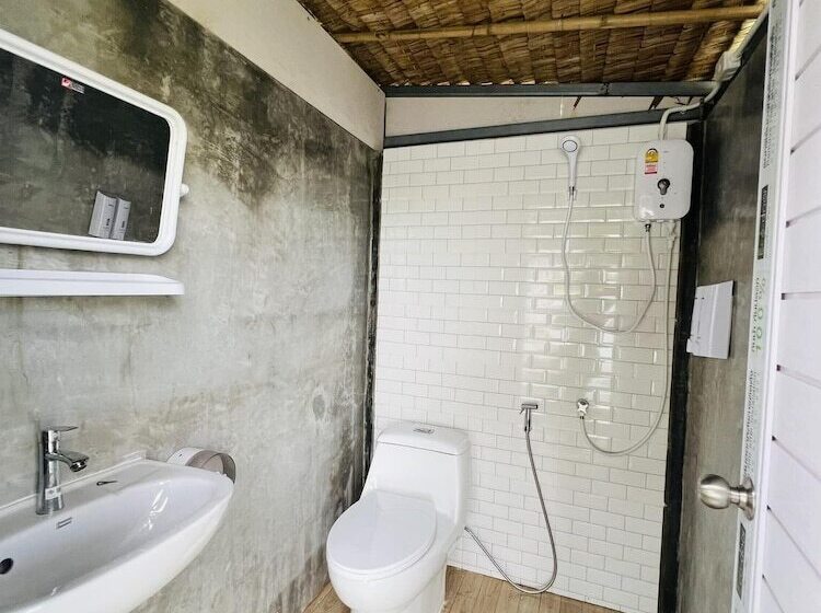 בית מלון כפרי Baan Bangwua Resort