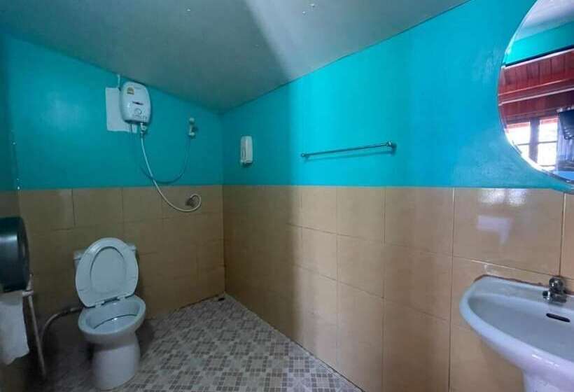 בית מלון כפרי Baan Bangwua Resort