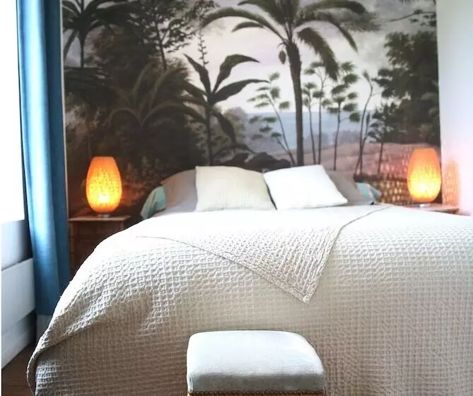 ホテル Château D Harcelaines