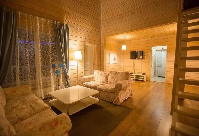 هتل Eco Club Golicyno