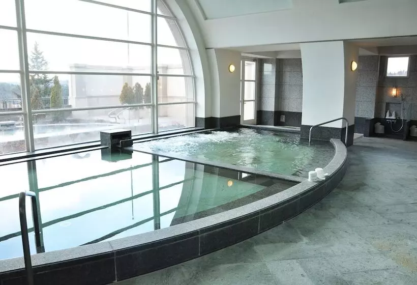 Hotelli Grand Xiv Nasu Shirakawa The Lodge