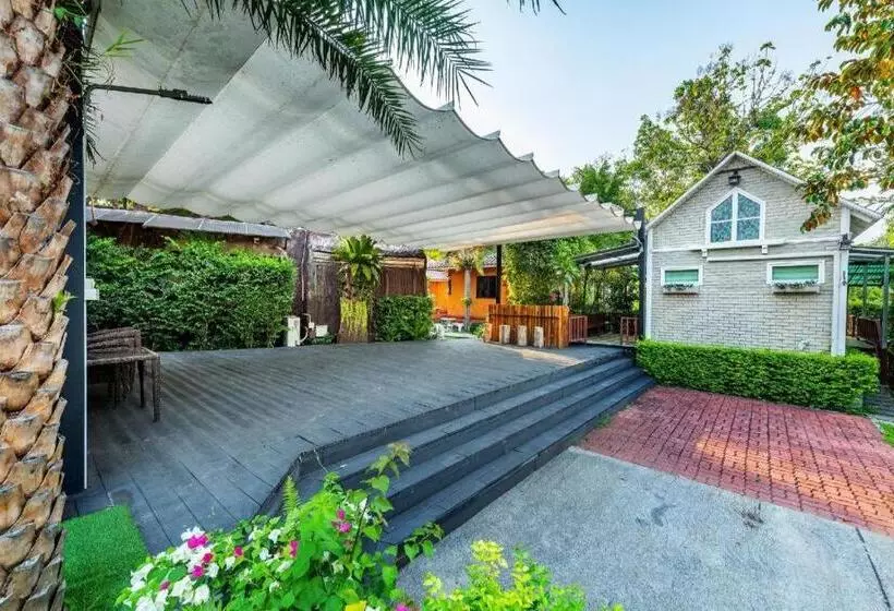 Hotelli Greenview Resort