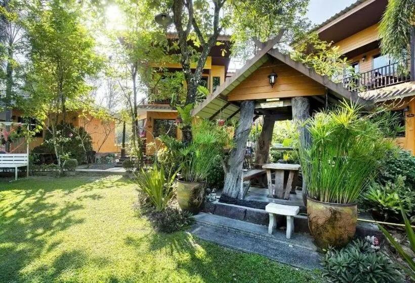 Hotelli Greenview Resort