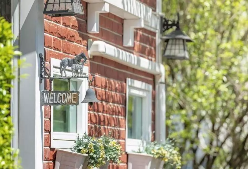 Hotelli Greenview Resort