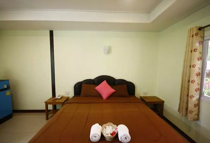 Hotelli Hi Tech Resort