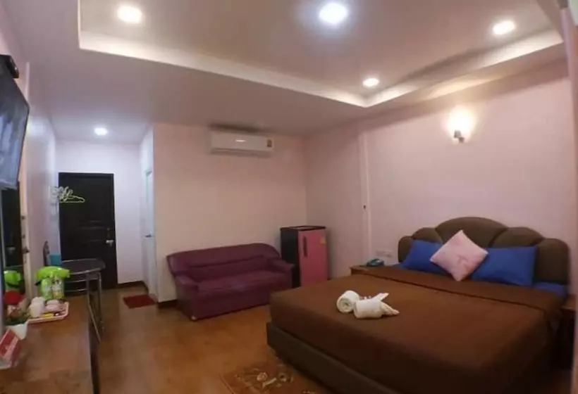 Hotelli Hi Tech Resort