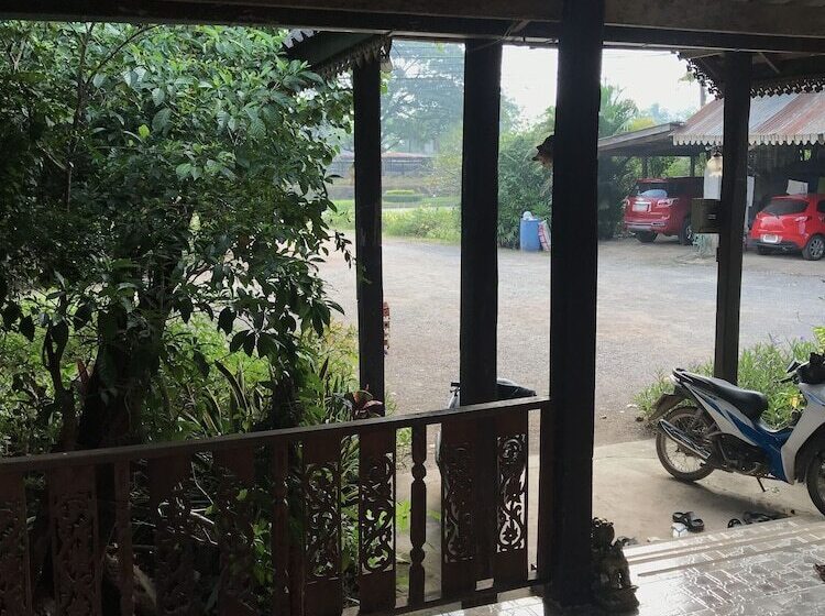 Hotel Kong Tong Resort