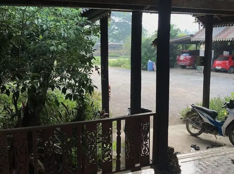 Hotelli Kong Tong Resort